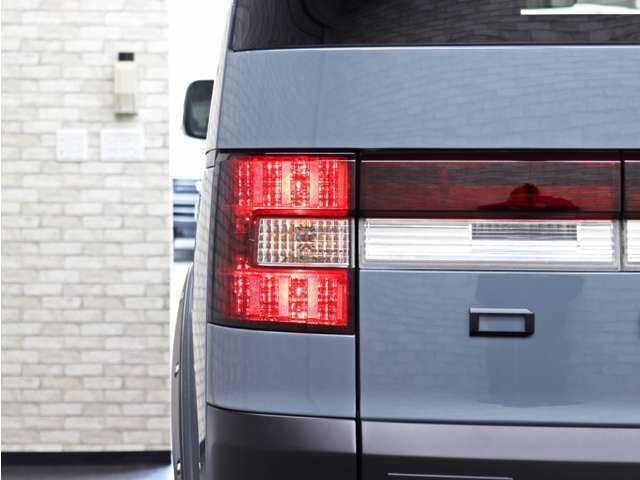 MITSUBISHI DELICA D:5 4WD 2007 Image 31