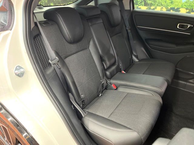 HONDA VEZEL E:HEV 2025 Image 31