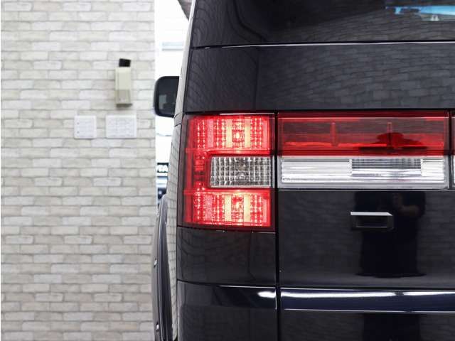 MITSUBISHI DELICA D:5 4WD 2010 Image 31