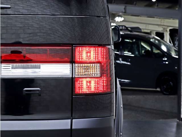 MITSUBISHI DELICA D:5 2WD 2015 Image 31