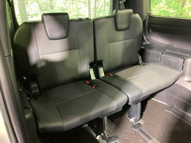 TOYOTA ESQUIRE 2017 Image 31