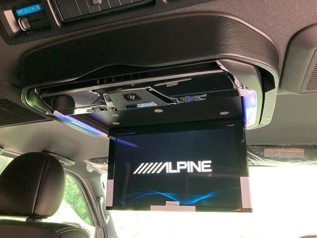 TOYOTA HIACE VAN 2WD 2023 Image 31