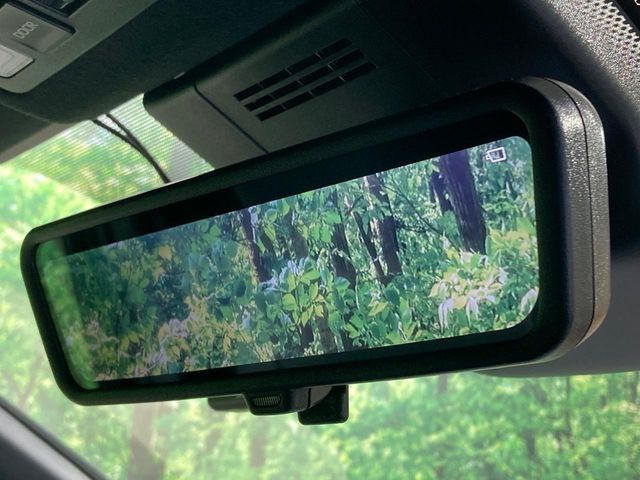 TOYOTA VOXY HYBRID 2024 Image 31