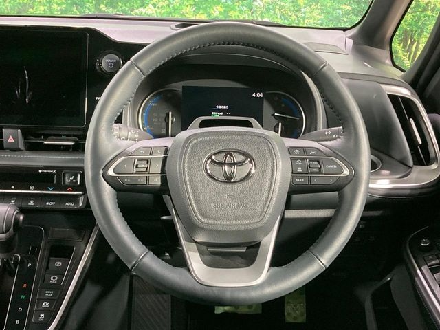 TOYOTA VOXY HYBRID 2024 Image 31