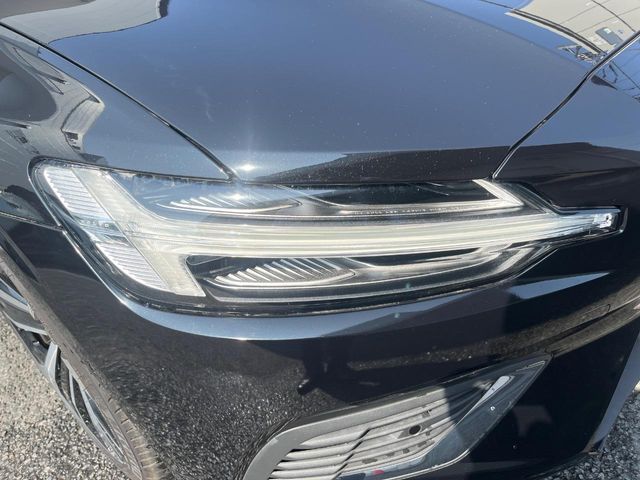 VOLVO V60 2022 Image 31