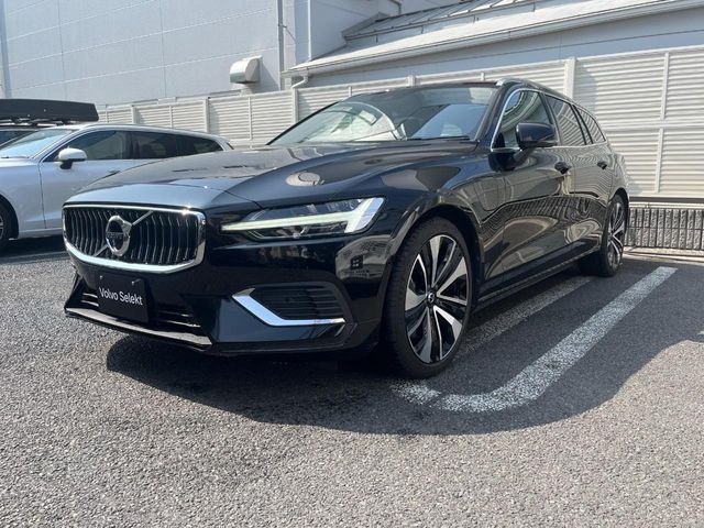 VOLVO V60 2022 Image 31