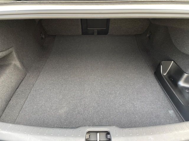 VOLVO S90 2022 Image 31