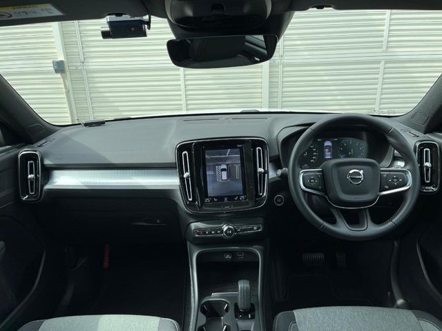 VOLVO XC40 2022 Image 31