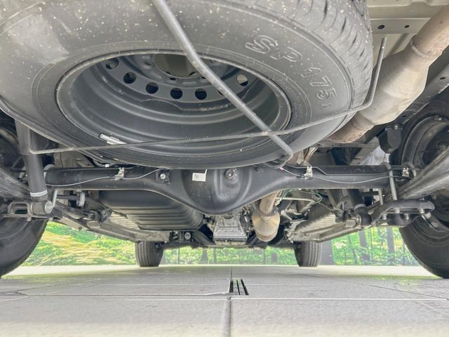 TOYOTA HIACE VAN 2WD 2022 Image 31