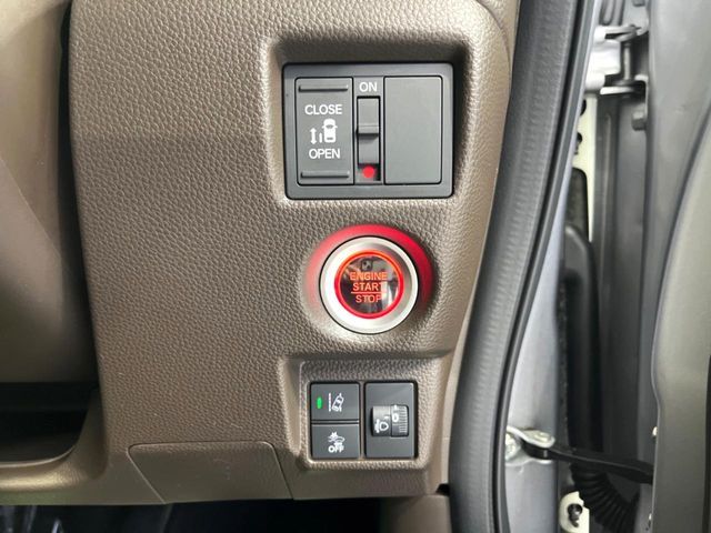 HONDA N BOX 2021 Image 31