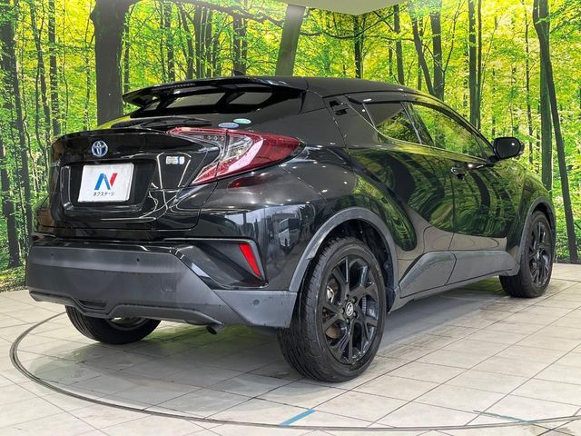 TOYOTA C-HR 2019 Image 31