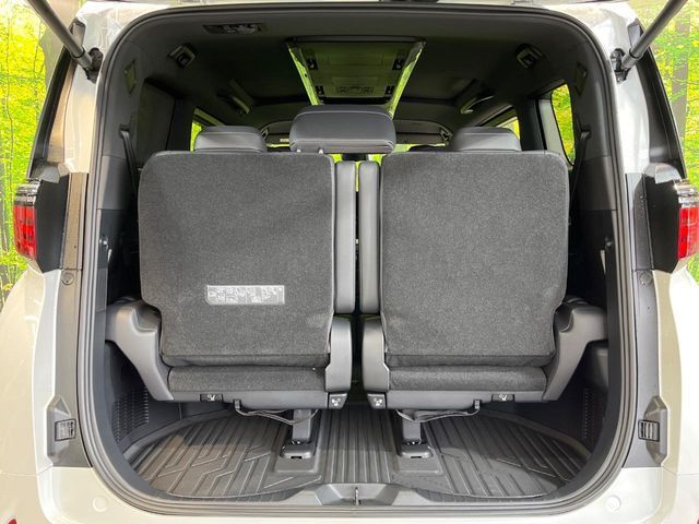 TOYOTA ALPHARD HYBRID 2025 Image 31