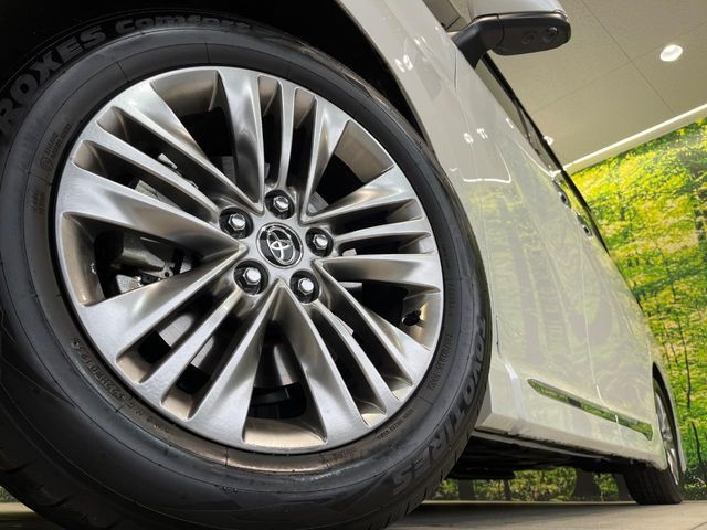 TOYOTA ALPHARD HYBRID 2025 Image 31