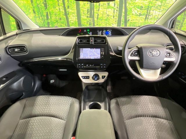TOYOTA PRIUS 2017 Image 31
