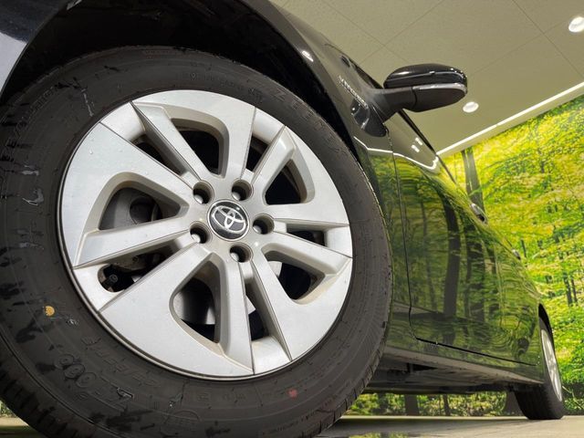 TOYOTA PRIUS 2017 Image 31