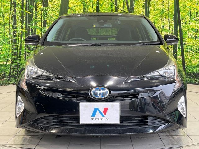 TOYOTA PRIUS 2017 Image 31