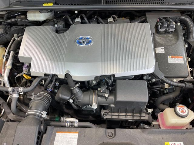 TOYOTA PRIUS 2017 Image 31