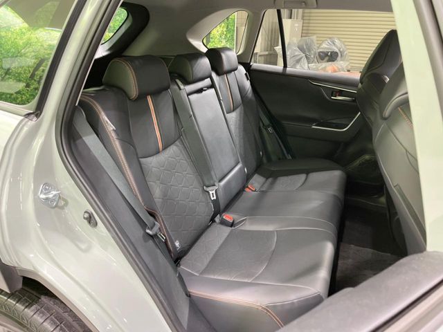 TOYOTA RAV4 4WD 2023 Image 31