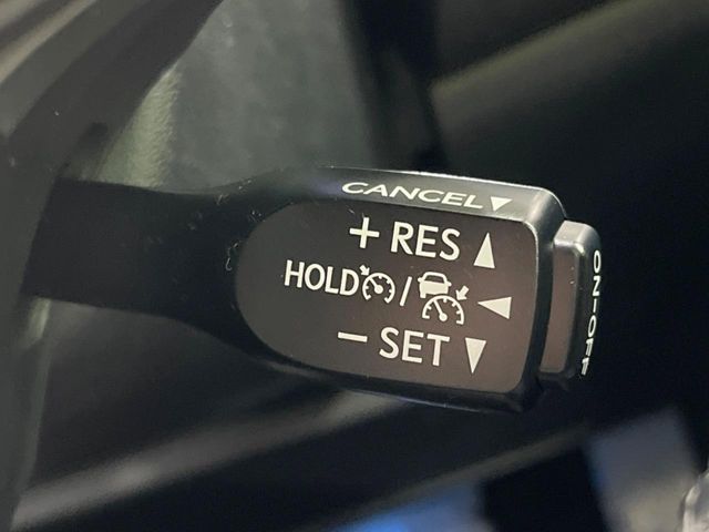 TOYOTA HARRIER 2WD 2017 Image 31