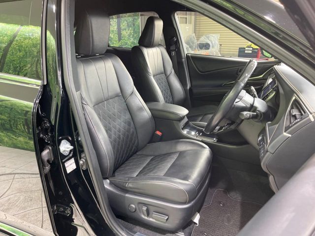 TOYOTA HARRIER 2WD 2017 Image 31