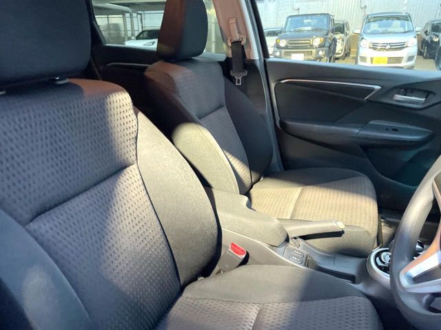 HONDA FIT HYBRID 2018 Image 31