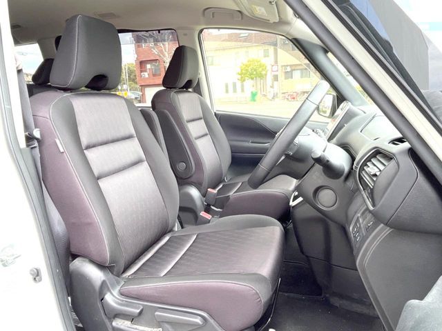 NISSAN SERENA  S-HYBRID 2018 Image 31