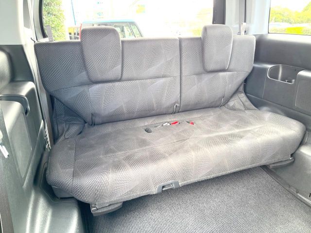 HONDA STEPWAGON SPADA 2010 Image 31