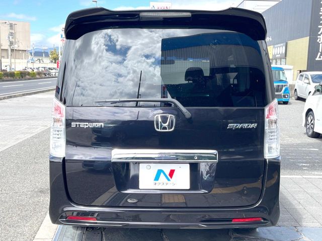 HONDA STEPWAGON SPADA 2010 Image 31