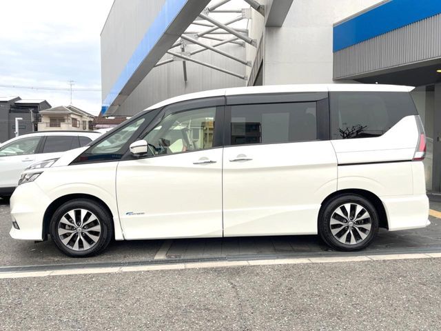 NISSAN SERENA  S-HYBRID 2017 Image 31