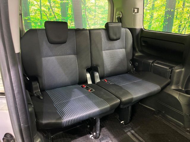 TOYOTA NOAH 4WD 2015 Image 31