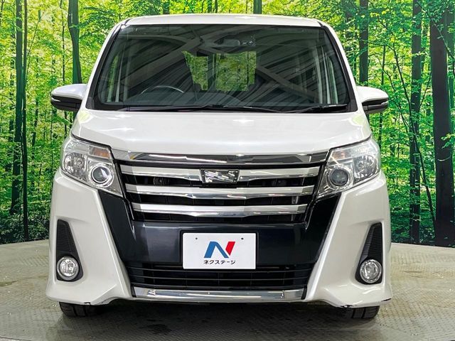 TOYOTA NOAH 4WD 2015 Image 31