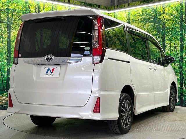TOYOTA NOAH 4WD 2015 Image 31