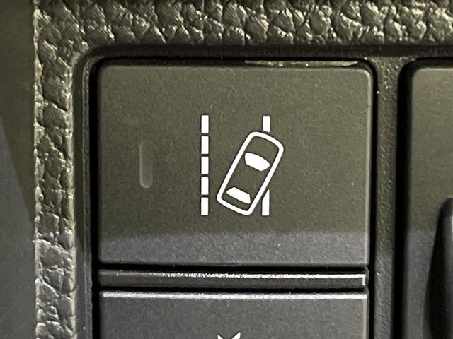 HONDA N BOX CUSTOM 4WD 2021 Image 31