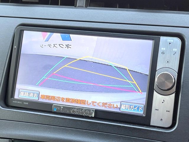 TOYOTA PRIUS 2011 Image 31