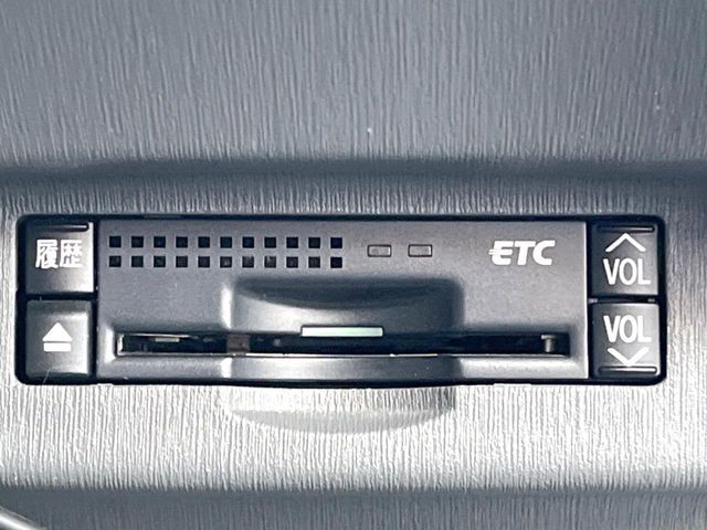 TOYOTA PRIUS 2011 Image 31