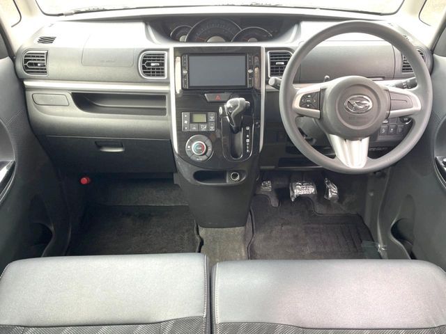 DAIHATSU TANTO CUSTOM 2015 Image 31