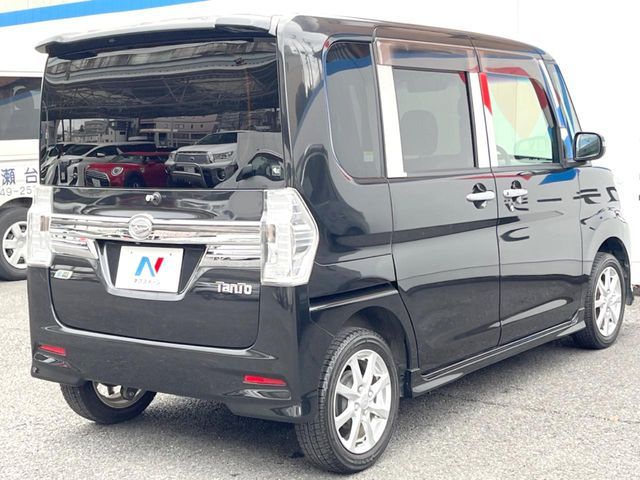 DAIHATSU TANTO CUSTOM 2015 Image 31
