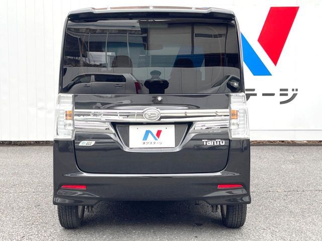 DAIHATSU TANTO CUSTOM 2015 Image 31