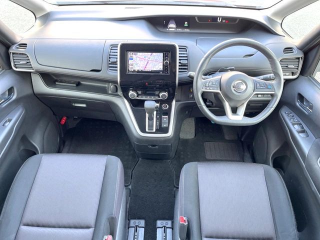 NISSAN SERENA  S-HYBRID 2017 Image 31