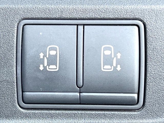 NISSAN SERENA  S-HYBRID 2017 Image 31