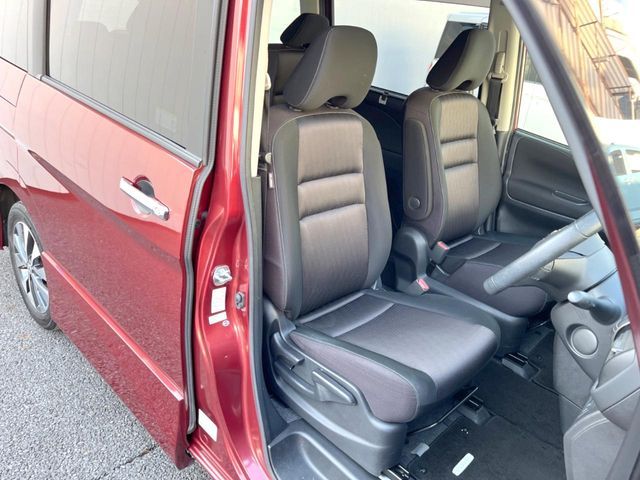 NISSAN SERENA  S-HYBRID 2017 Image 31