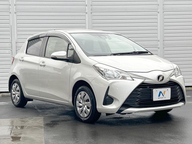 TOYOTA VITZ 2017 Image 31