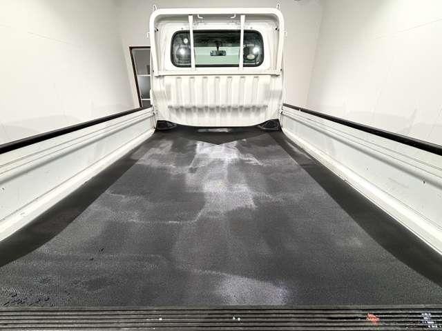 DAIHATSU HIJET TRUCK 4WD 2010 Image 31