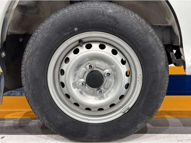 DAIHATSU HIJET TRUCK 4WD 2010 Image 31