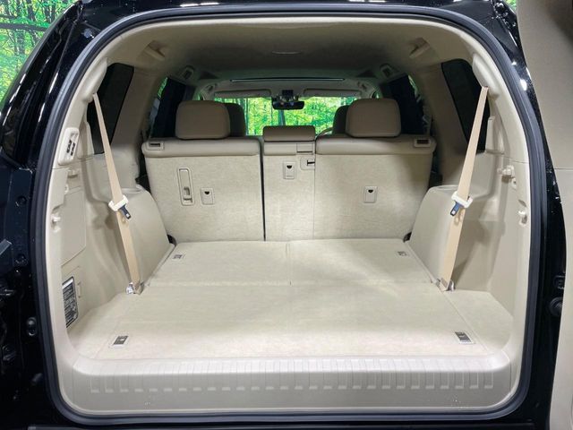 TOYOTA LANDCRUISER PRADO 2023 Image 31