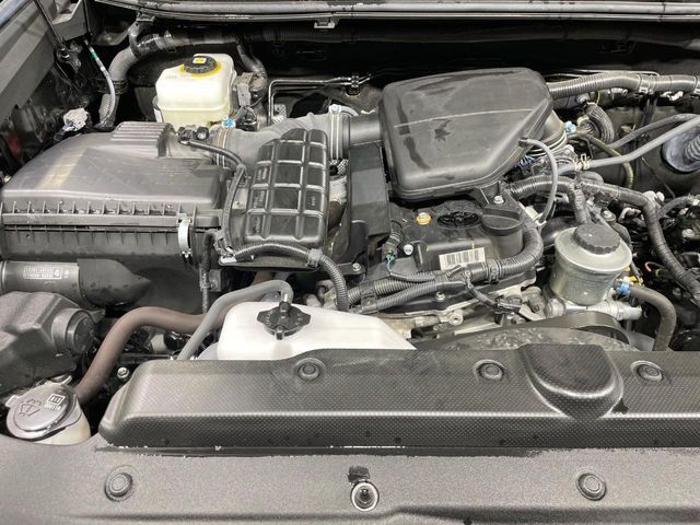 TOYOTA LANDCRUISER PRADO 2023 Image 31