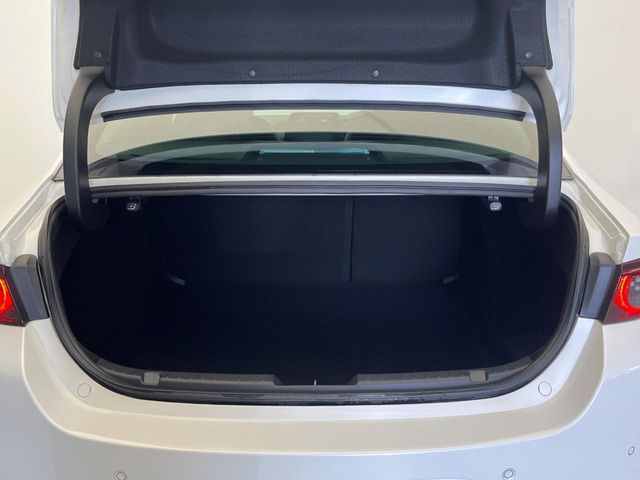 MAZDA 3 SEDAN 2019 Image 31