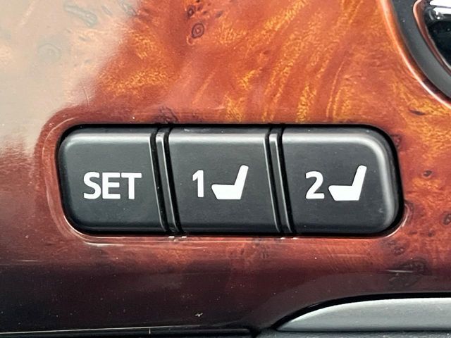 TOYOTA CROWN MAJESTA HYBRID 2014 Image 31