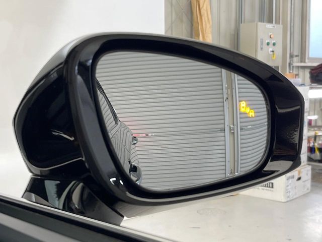 TOYOTA CROWN MAJESTA HYBRID 2014 Image 31