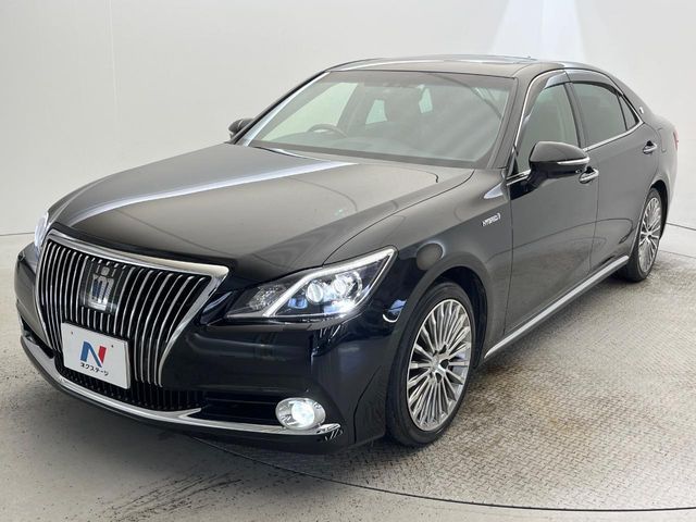 TOYOTA CROWN MAJESTA HYBRID 2014 Image 31